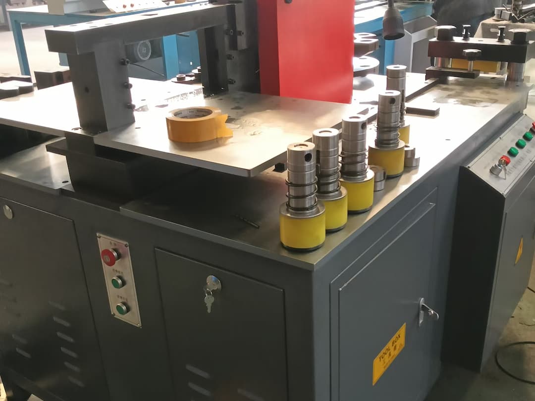 A Philosophical Understanding of the Three-Station CNC Busbar Machine