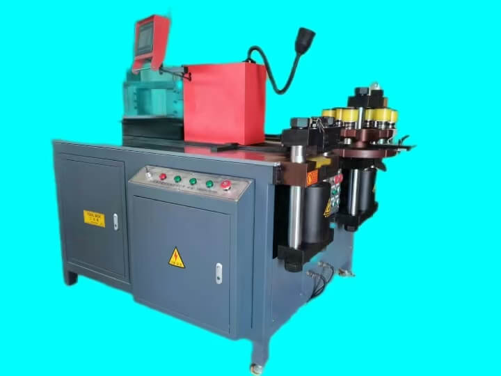 How Displacement Accuracy Helps Customers Choose and Use Busbar Machines Correctly